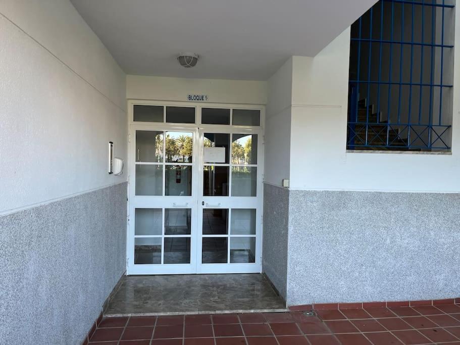 Apartamento En Costa Ballena, Urb. Playa Ballena Cádiz Exteriör bild